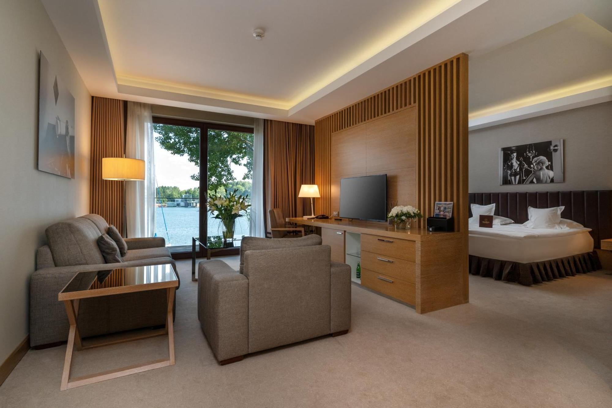 Tiffi Boutique Hotel Olsztyn  Ngoại thất bức ảnh