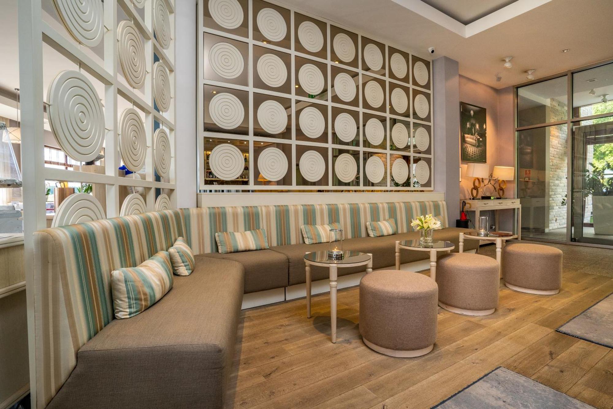 Tiffi Boutique Hotel Olsztyn  Ngoại thất bức ảnh