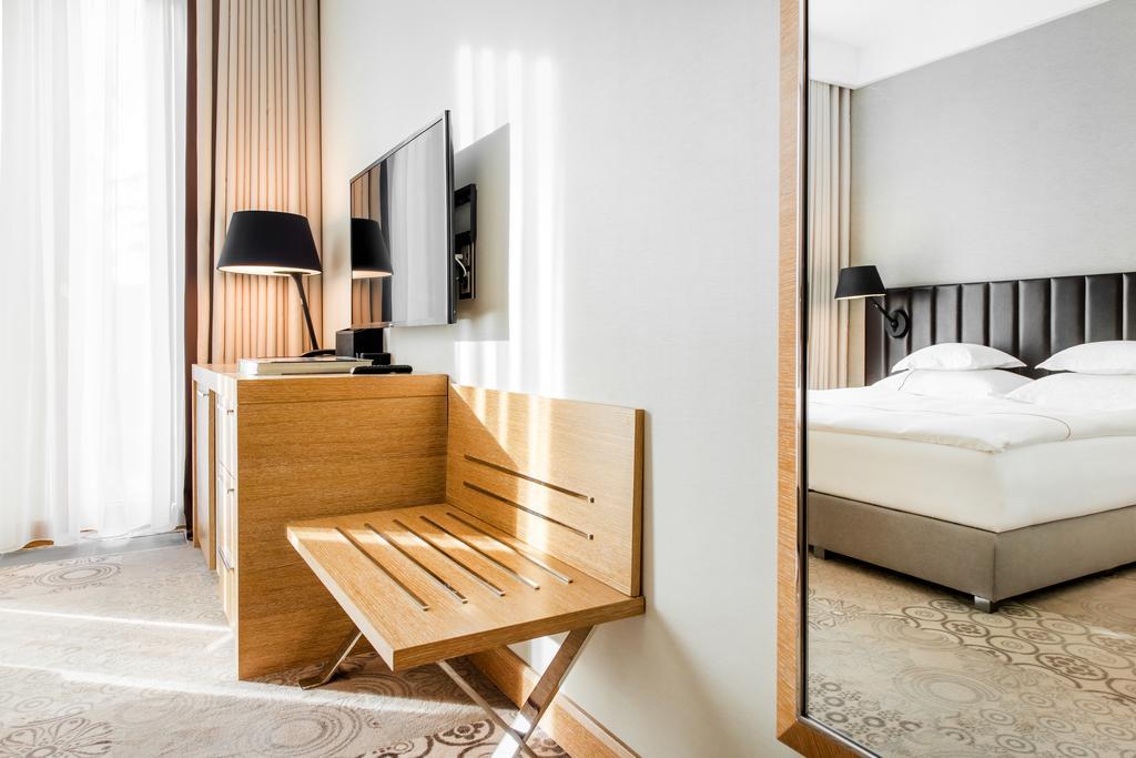Tiffi Boutique Hotel Olsztyn  Ngoại thất bức ảnh